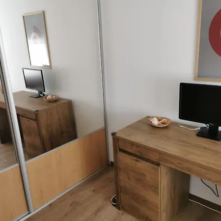 Harmony Haven - Spacious 4br House With Free Parking *