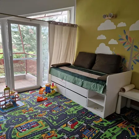 Harmony Haven - Spacious 4br House With Free Parking *