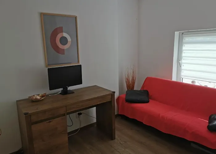 Harmony Haven - Spacious 4br House With Free Parking * Kaloşvar