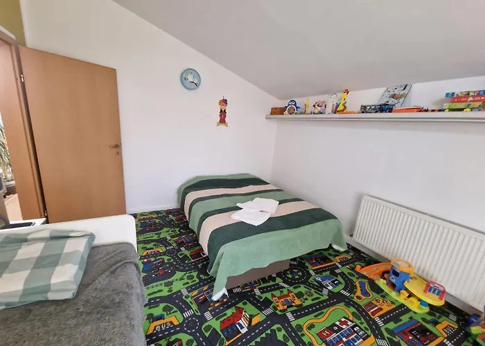 Σπίτι διακοπών Harmony Haven - Spacious 4br House With Free Parking